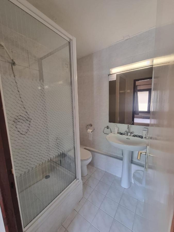 Hotel Le Cairn لو دوز آلب المظهر الخارجي الصورة